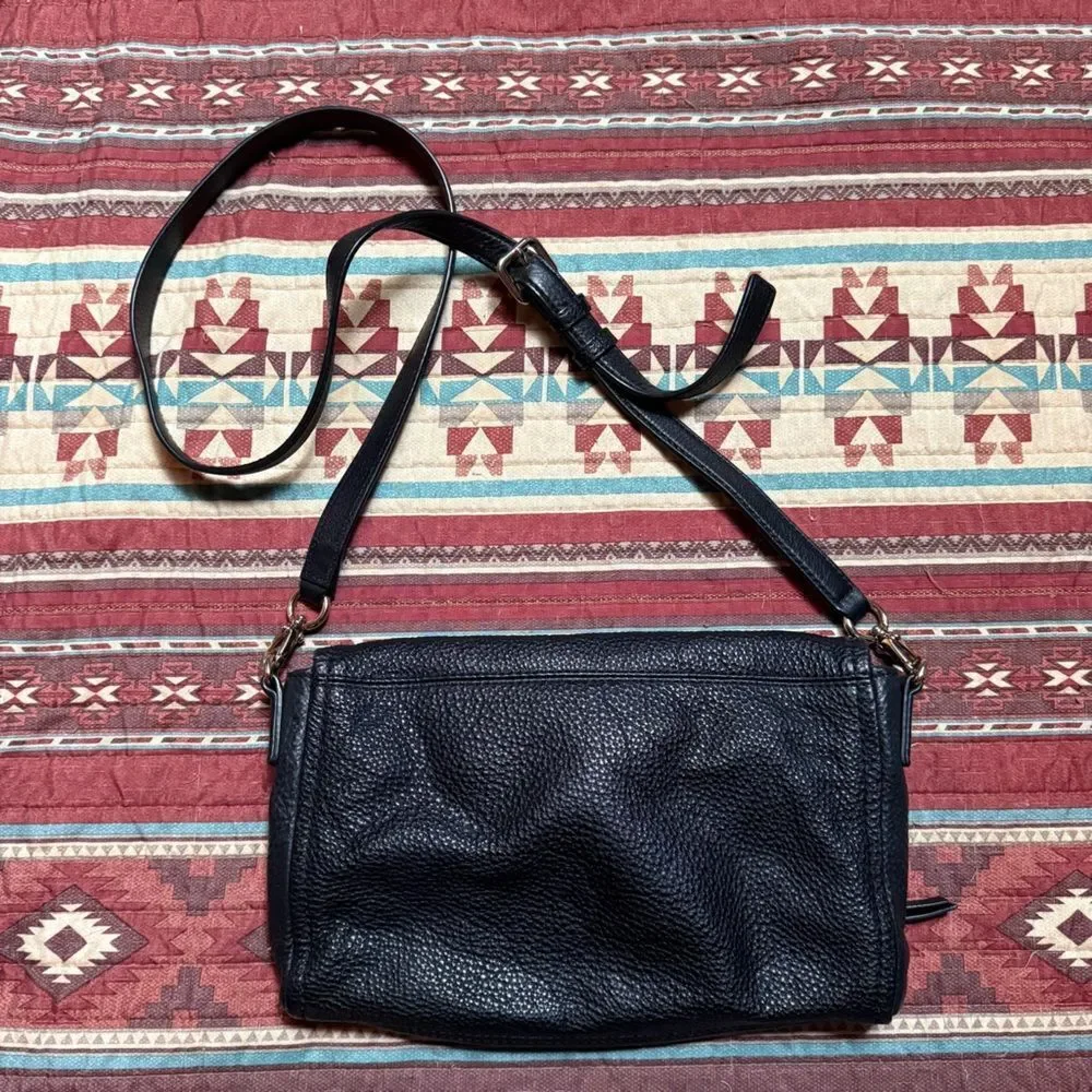 kate spade black pebbled leather crossbody purse